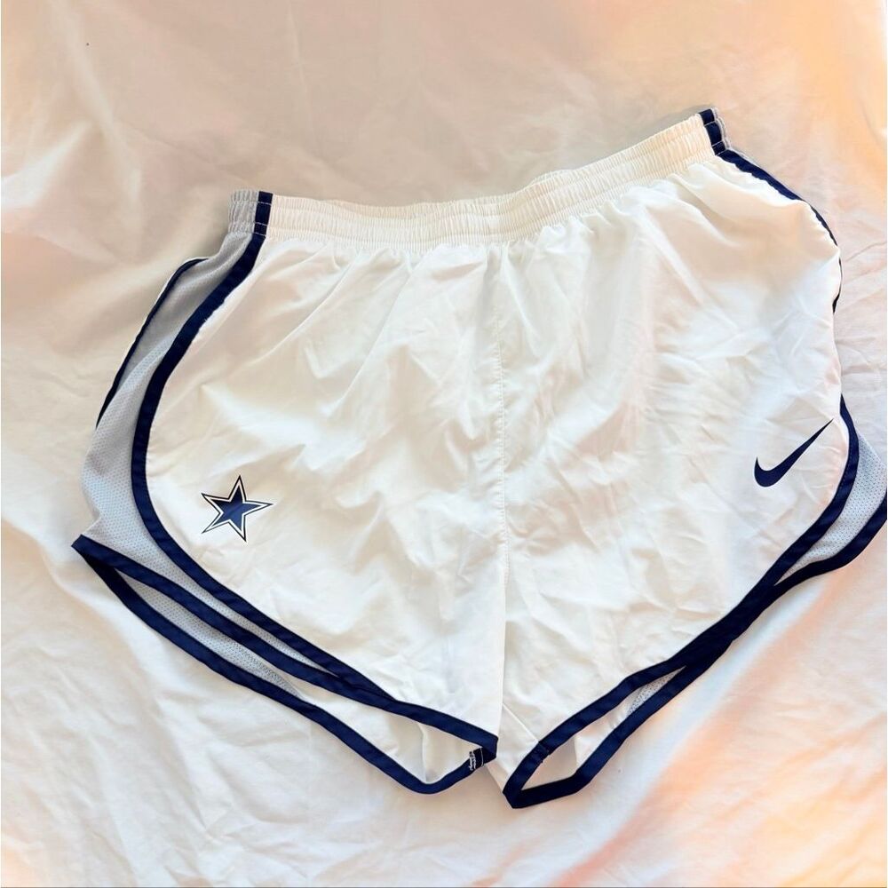 Nike Dallas Cowboys Dri-FIT Tempo Running Shorts White Navy Women's Size Medium